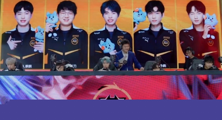 100 Thieves CEO花费$30,000进行箱子开启，获得$3,000刀具