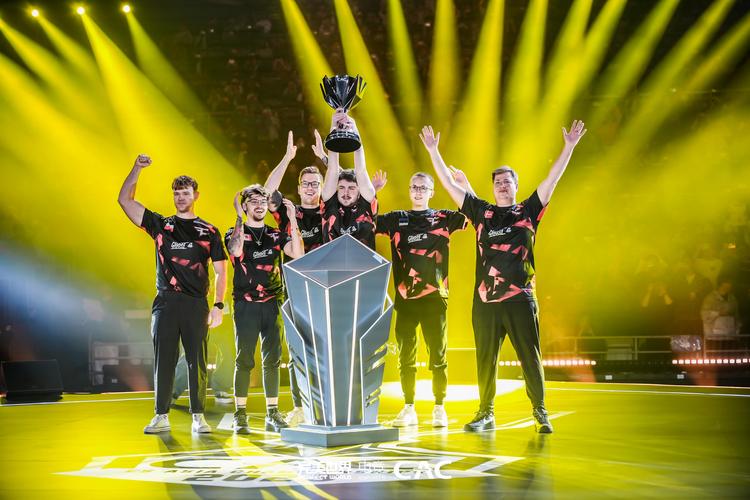 Team Vitality 和 ZywOo 获得 2025 年电子竞技奖